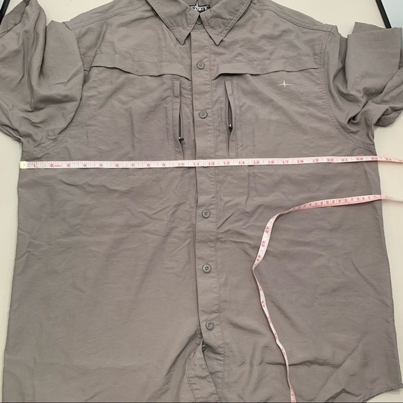 Habit Shirt Adult Size Large Brushed Nickel  Zip Pockets SF 30+ Men - Picture 6 of 6